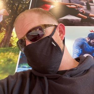 Meet your Posher, Chad